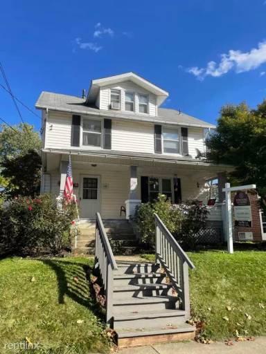 Main picture of 119 S Myers Ave
