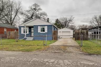 Main picture of 720 S Irvington Ave