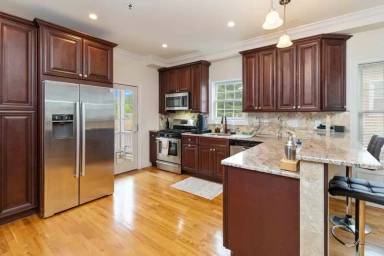 Main picture of 14 Elmer St