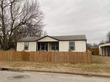 Main picture of 1304 N 73rd East Ave