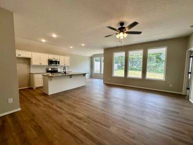 Main picture of 722 Swiss Rd