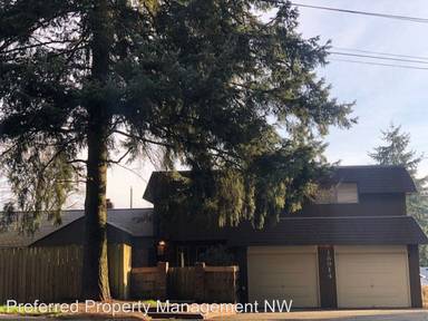 Main picture of 18914 Ballinger Way NE