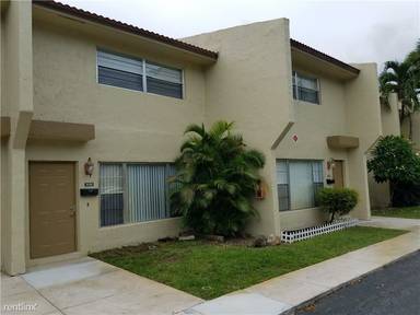 Main picture of 3332 NW 85th Ave
