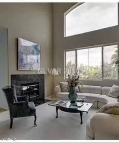 Main picture of 10128 Pinnacle View Pl
