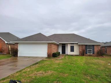 Main picture of 119 Cedar Spring Cir