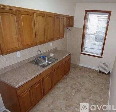 Main picture of 2264 85th St