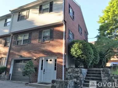 Main picture of 15 Manning Rd