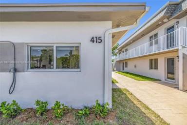 Main picture of 415 SE 3rd Ave