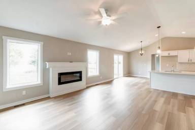 Main picture of 2517 NW Woodbury Dr