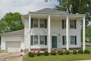 Main picture of 109 E Williams St