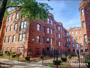 Main picture of 7600 S Essex Ave