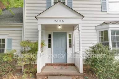 Main picture of 2026 Heather Glen Rd