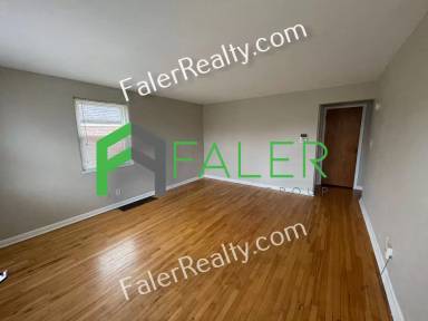 Main picture of 2747 Springmont Ave