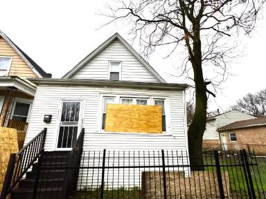 Main picture of 6755 S Throop St