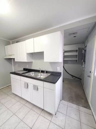 Main picture of 163 S Hampton Rd