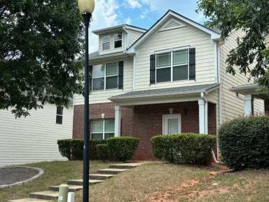 Main picture of 174 Stillwood Dr