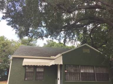 Main picture of 342 NW 43rd St