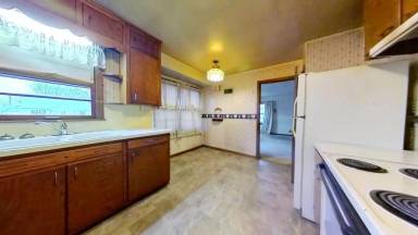 Main picture of 865 19th Ave