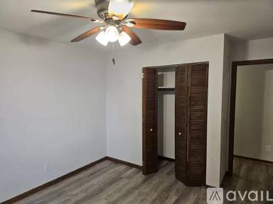 Main picture of 1226 E Decorah Rd