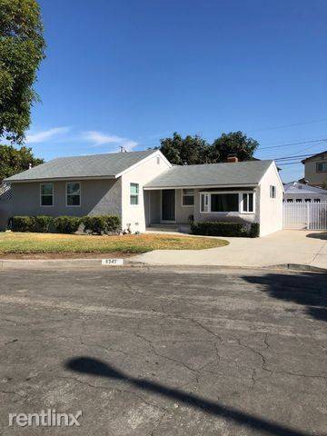 Main picture of 8347 Birchcrest Rd