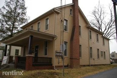 Main picture of 154 E High St