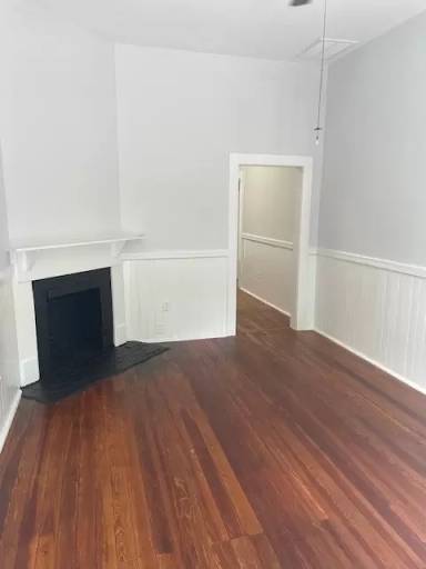 Main picture of 712 W 39th St