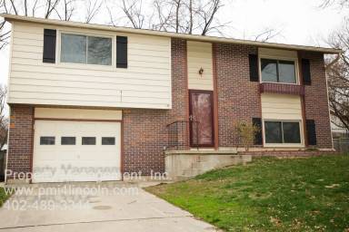 Main picture of 2205 Wildwood Pl