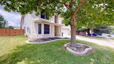 Main picture of 5813 Drystone Ln