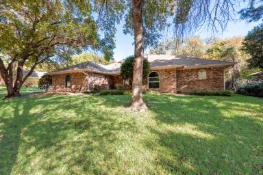 Main picture of 308 Meadowcreek Rd