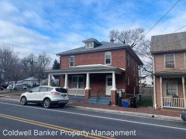 Main picture of 317 S Kent St
