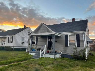 Main picture of 1606 N 30th St