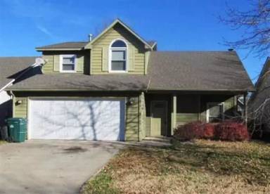 Main picture of 2712 Meadow Pl