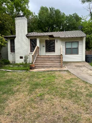 Main picture of 1226 Elmwood Blvd