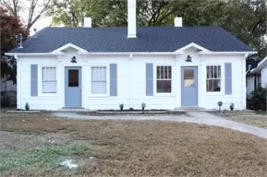 Main picture of 203 Doyle St