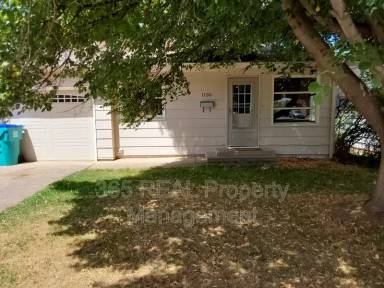 Main picture of 1130 W Myrtle St