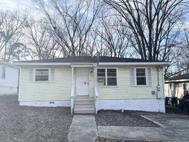 Main picture of 7136 Paris Ave