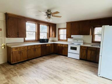 Main picture of 340 N Mill Street - 1