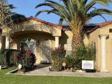 Main picture of 8602 Vincenso Way