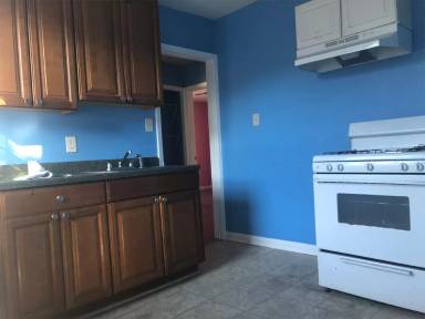 Main picture of 9112 Palmetto St