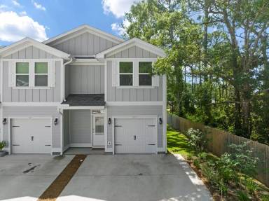 Main picture of 47 Sandy Cove Way