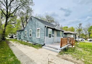 Main picture of 7034 Agnes Ave