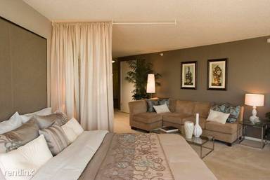 Main picture of Grand Plaza