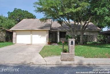 Main picture of 14619 Green Oaks Woods