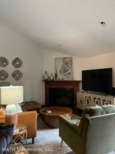 Main picture of 2719 Greenbriar Dr