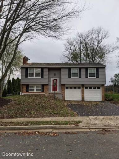 Main picture of 208 Challedon Dr