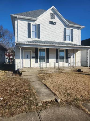 Main picture of 19 Rose Ave