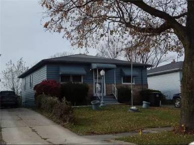 Main picture of 4262 E 151st St