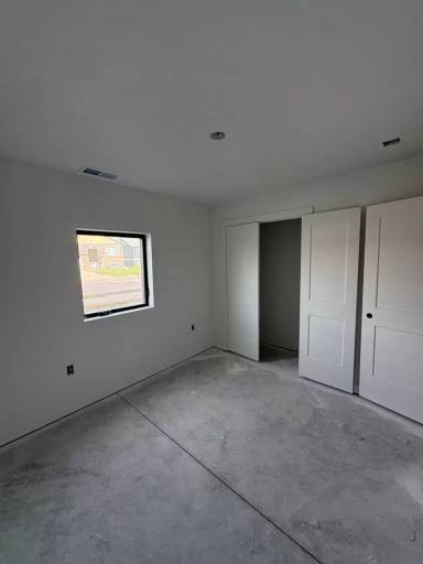 Main picture of Worthington Apartments