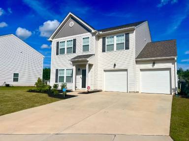 Main picture of 104 Bretan Ct