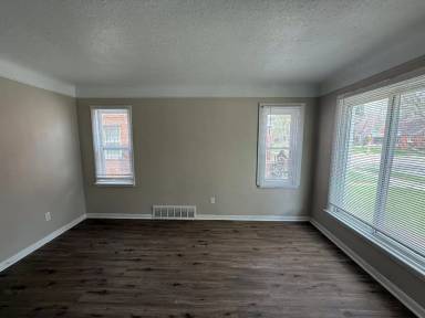 Main picture of 18509 Beland St